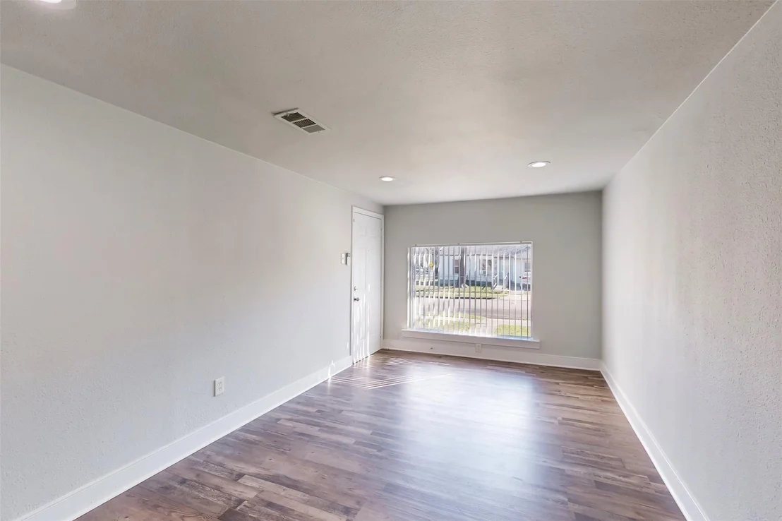 Photo of 2667 Custer Drive