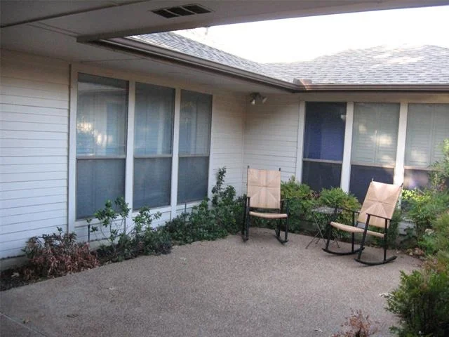 Photo of 5200 Ledgestone Drive