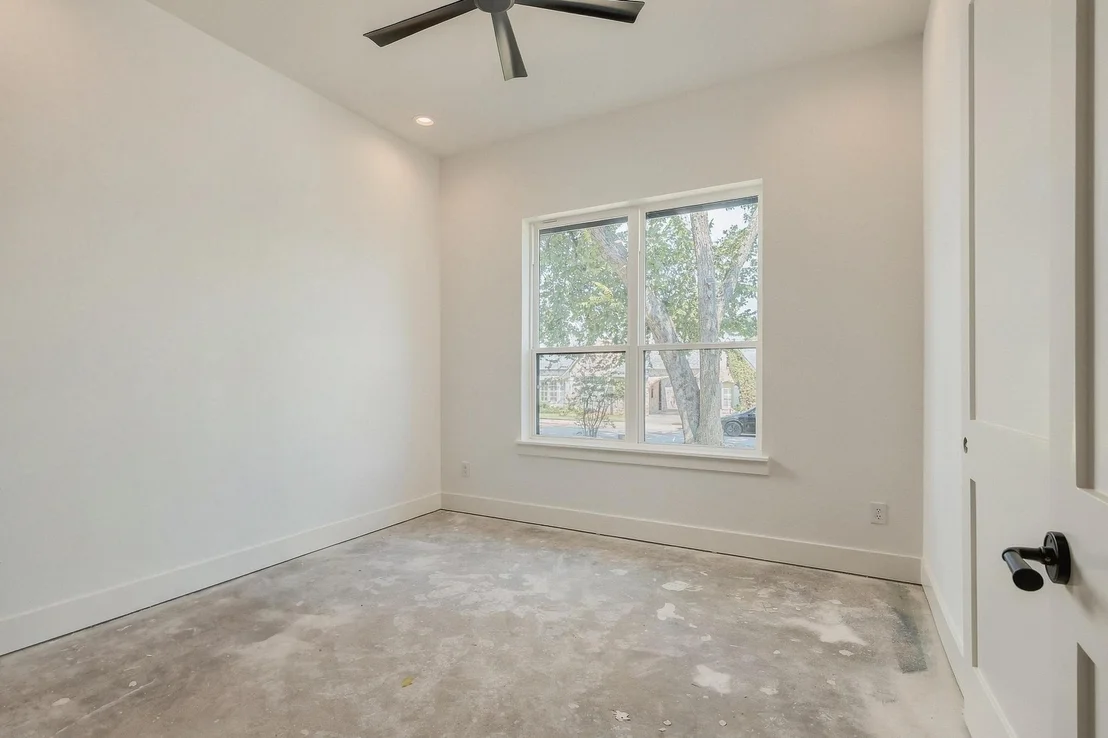 Photo of 2510 Creekbend Circle
