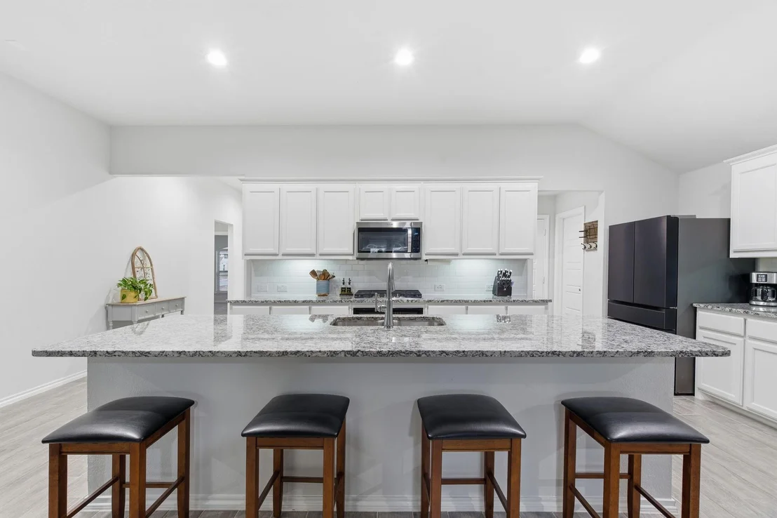 Photo of 437 Falcon Way