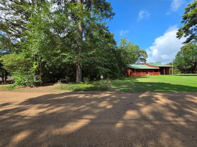 Photo of 529 Wildewood Drive