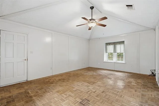 Photo of 236 Canyon Valley Drive