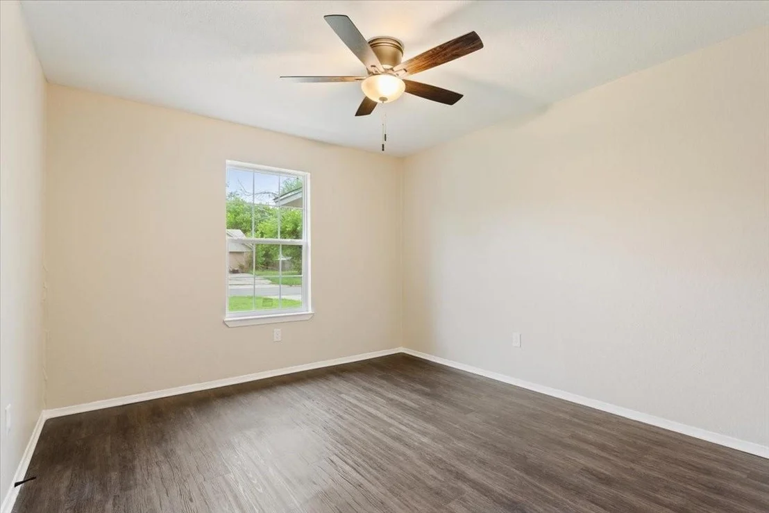 Photo of 329 Applewood Lane