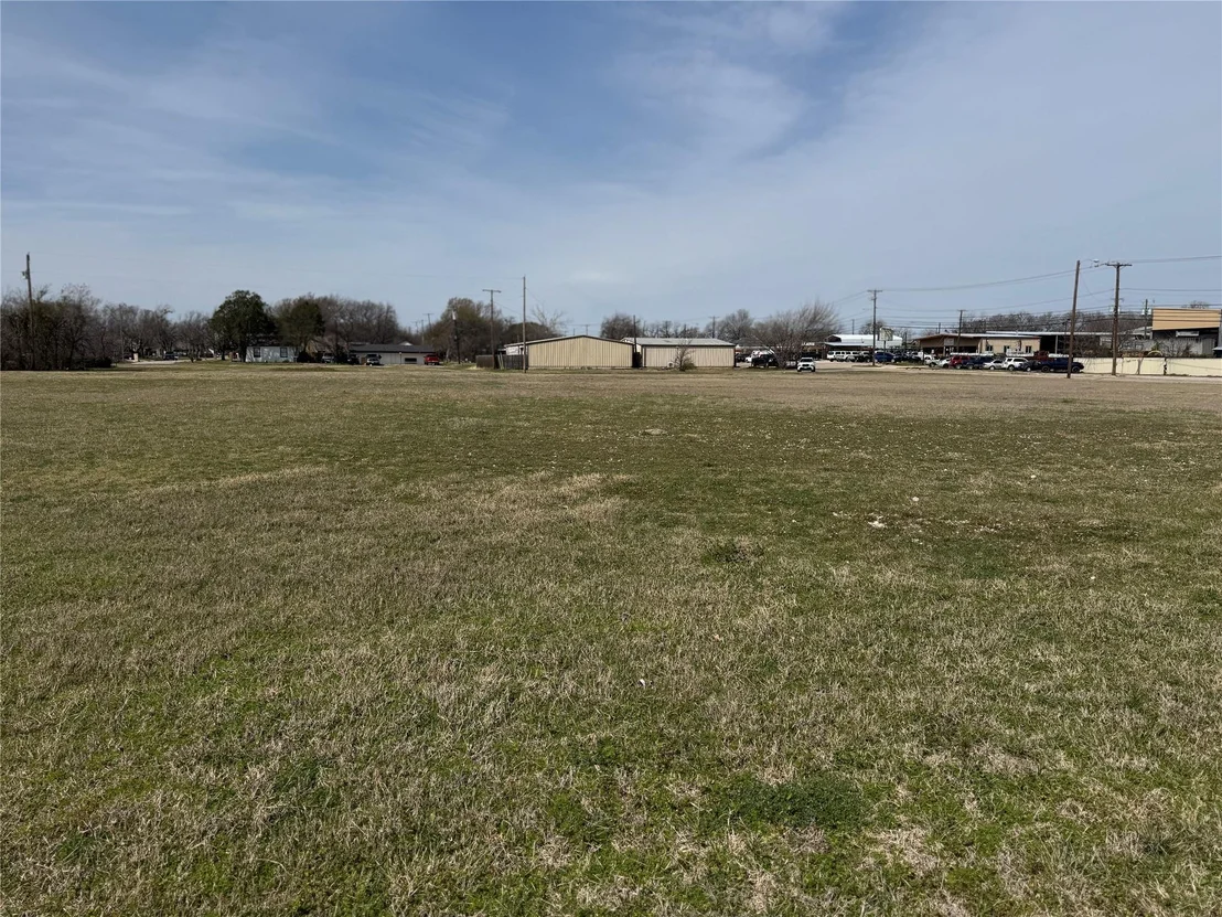 Photo of 7945 White Settlement Road