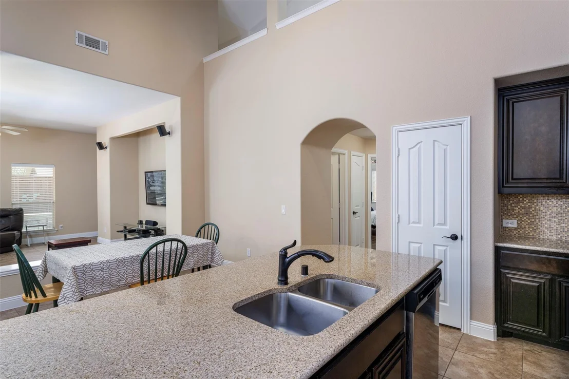 Photo of 4316 Poppy Drive
