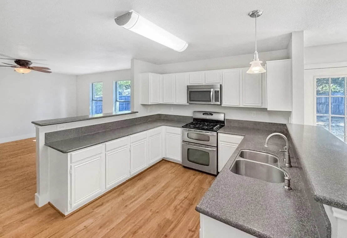 Photo of 2711 Vistaview Drive