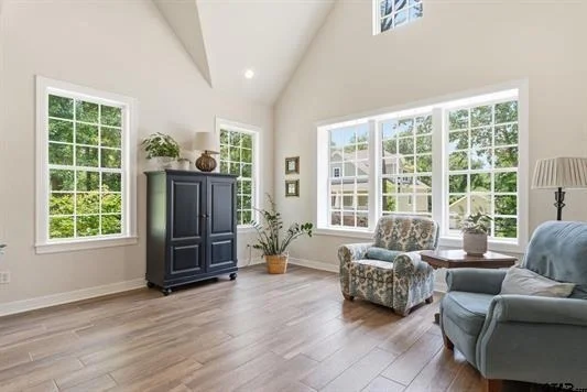 Photo of 3966 Charleston Park