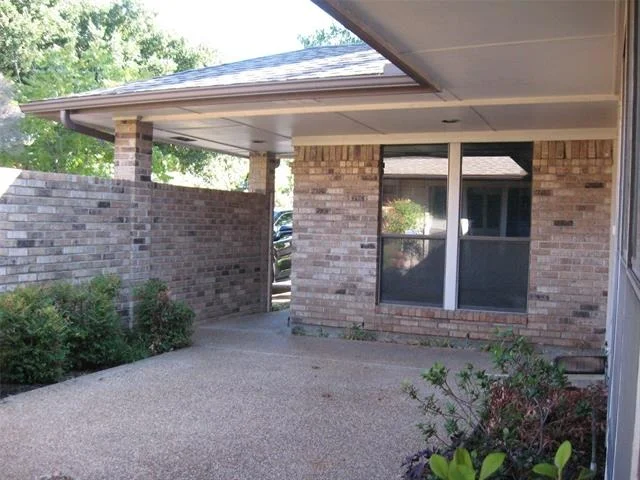 Photo of 5200 Ledgestone Drive