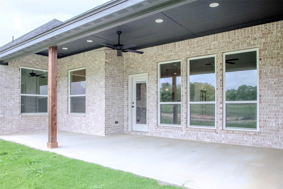 Photo of 204 Sweetgrass Drive