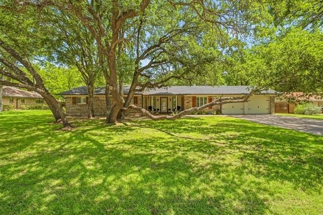 Photo of 1309 Cliff Drive