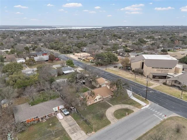 Photo of 9101 Midway Drive
