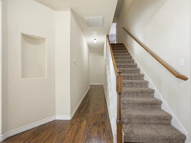 Photo of 4409 Grassy Glen Drive
