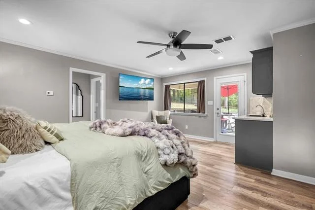 Photo of 441 Hideaway Lane Central