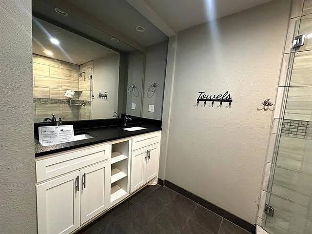 Photo of 274 Lakecrest Drive