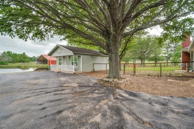 Photo of 1688 County Road 3118