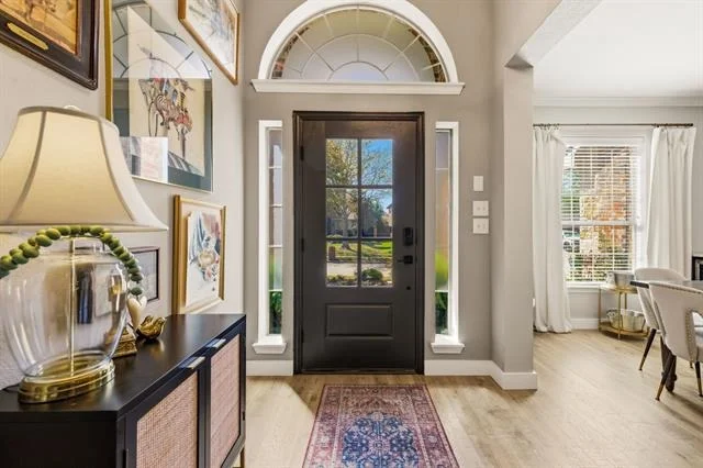 Photo of 404 Fairway Bluff Drive