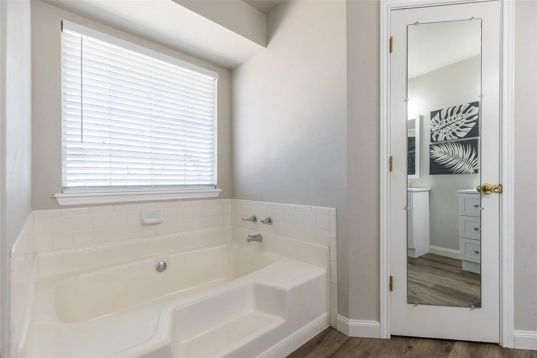 Photo of 1009 Parsons Road