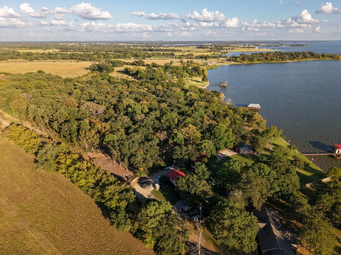 Photo of 367 PR 5826