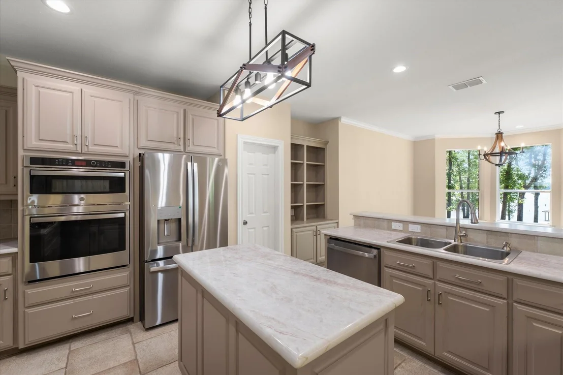 Photo of 1222 Private Road 5980