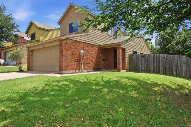 Photo of 206 River Rock Drive