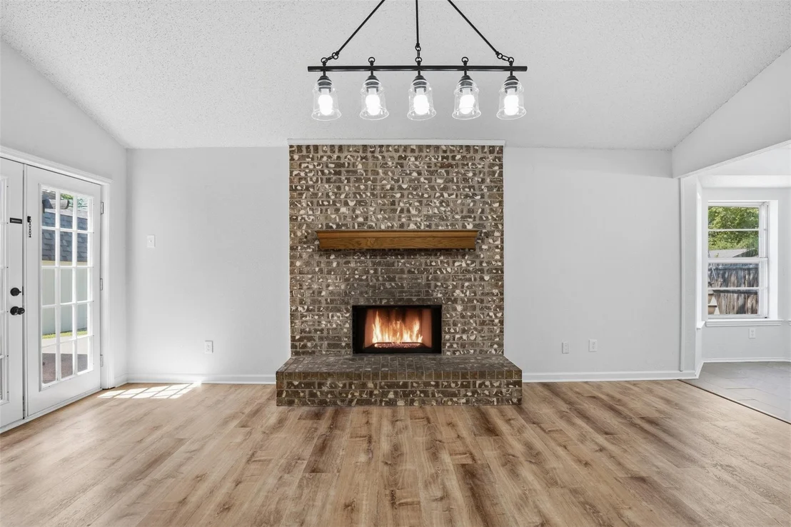 Photo of 6021 Dusty Road