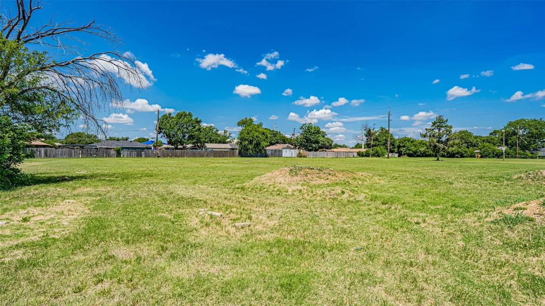 Photo of 730 S Cherry Lane