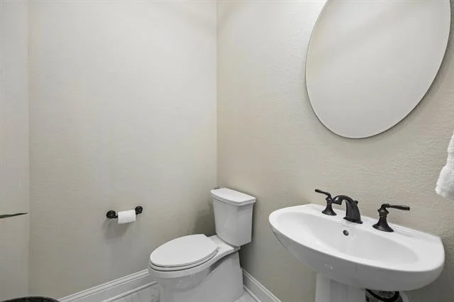Photo of 14201 Overlook Park Drive