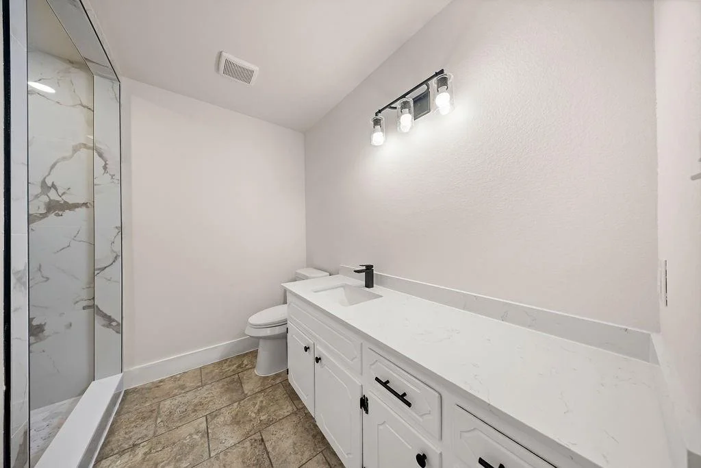 Photo of 3409 Buckingham Drive