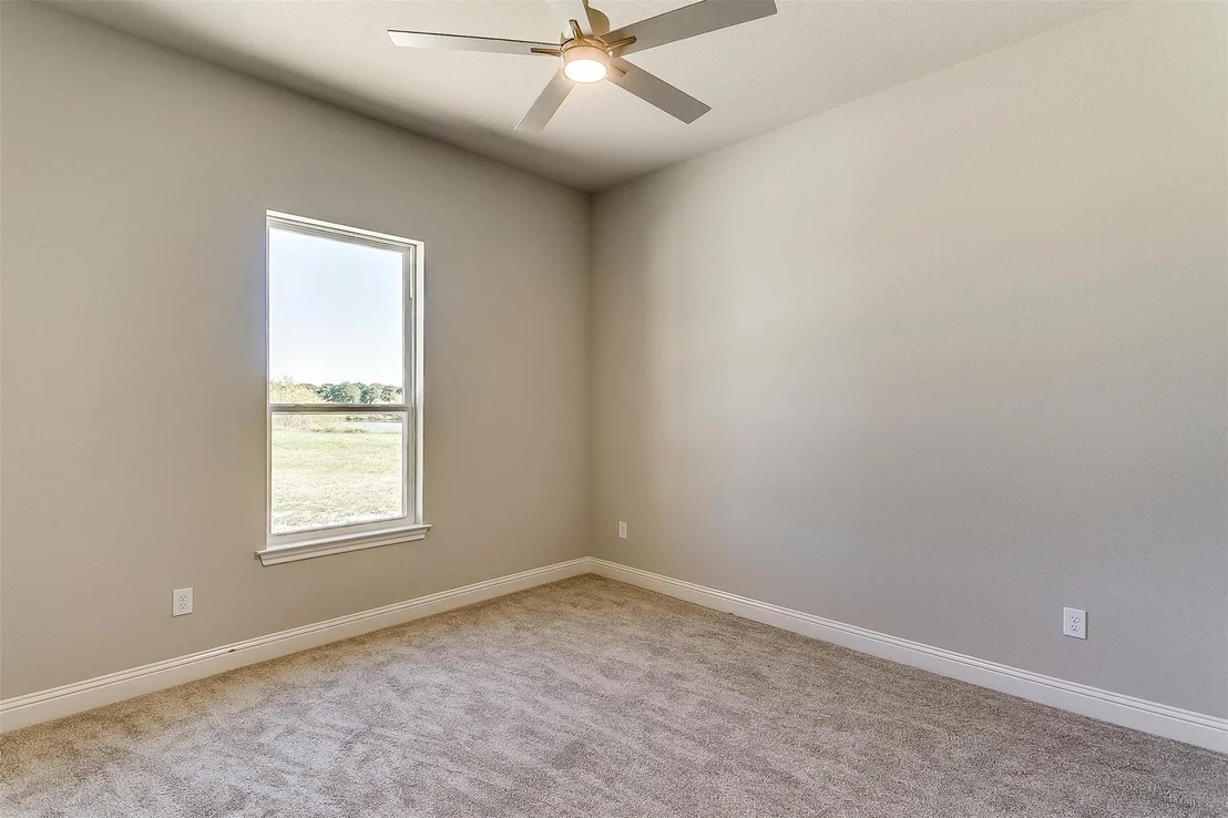 Photo of 1014 Gonzollas Road