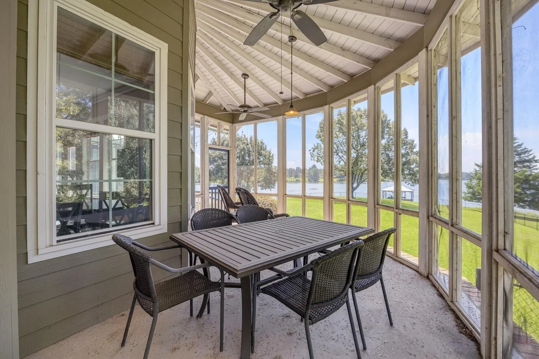 Photo of 8155 E Lake