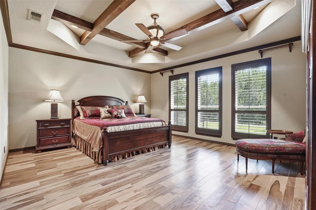 Photo of 9310 Bellechase Road