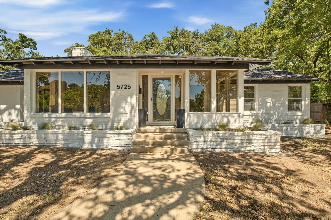 Photo of 5725 Jacqueline Road