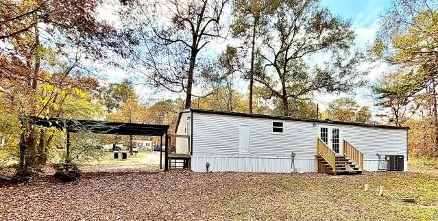Photo of 409 Cross Creek Road