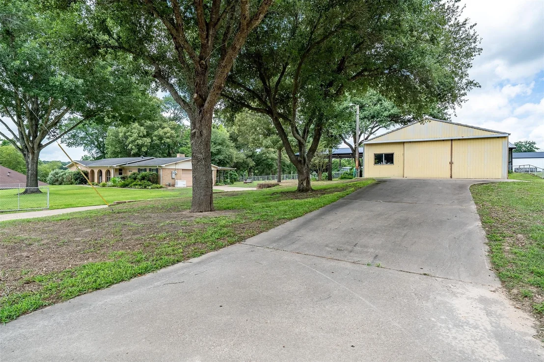 Photo of 18448 County Road 138