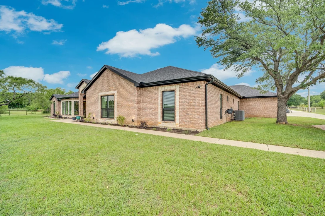 Photo of 6624 Shadow Valley Drive