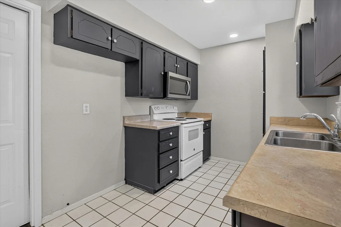 Photo of 628 Lisa Street