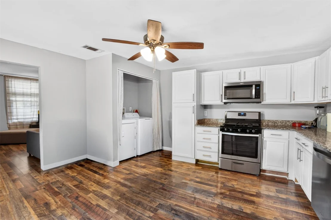 Photo of 102 Poplar Street