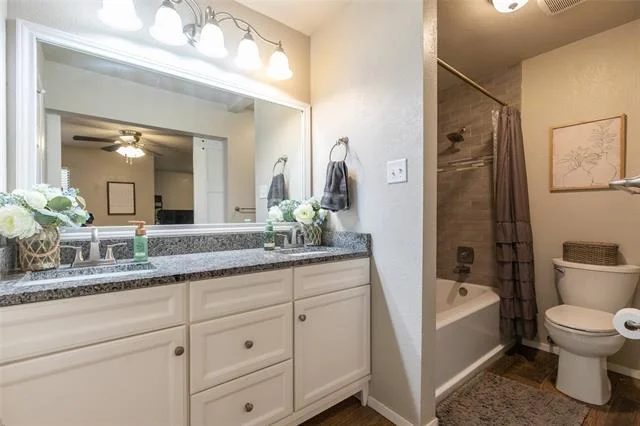 Photo of 3233 Pheasant Drive
