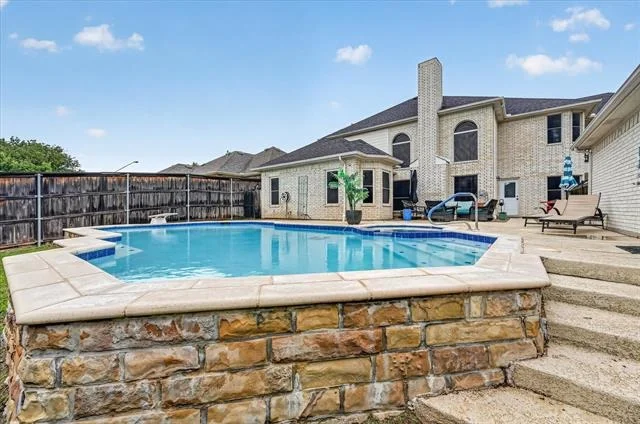 Photo of 851 Bridle Path