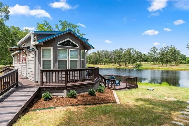 Photo of 992 RS County Road 4325