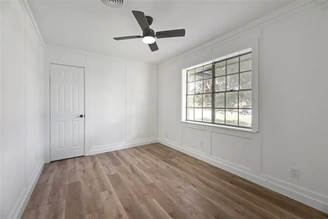 Photo of 906 Mesquite Lane