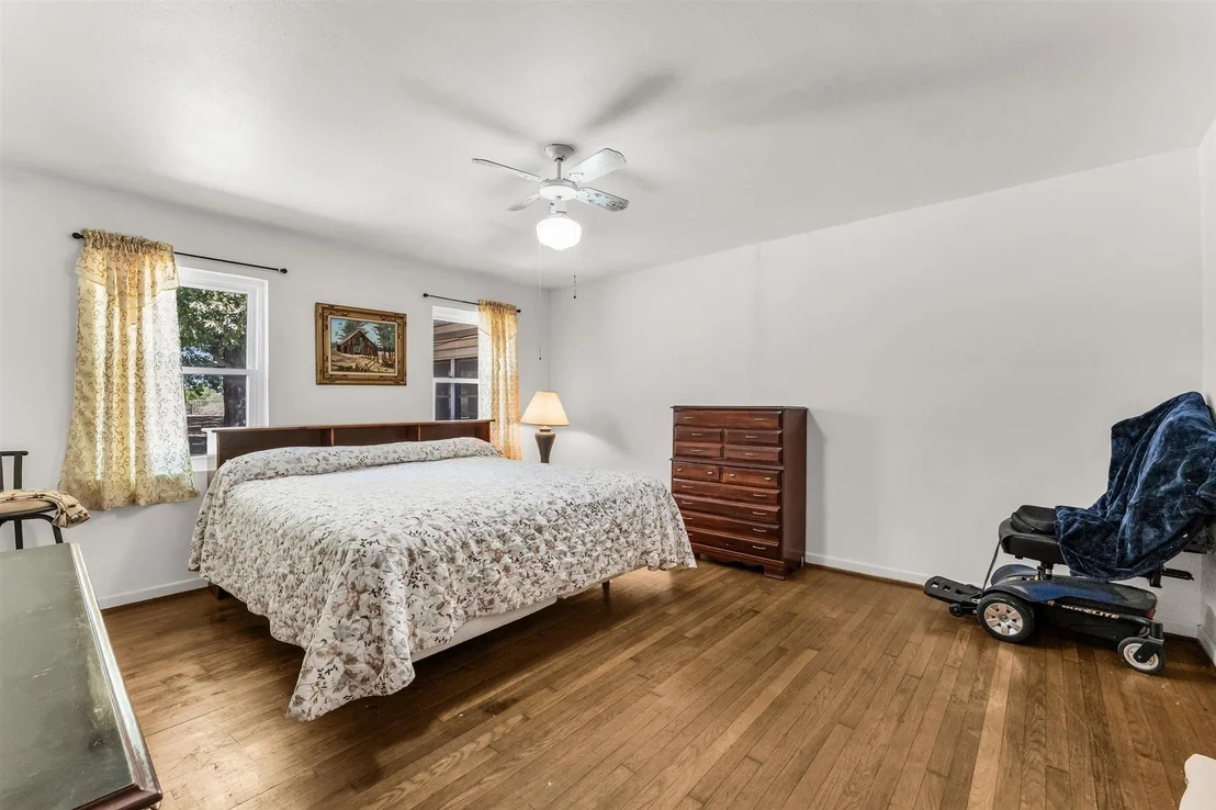 Photo of 896 Randy Drive