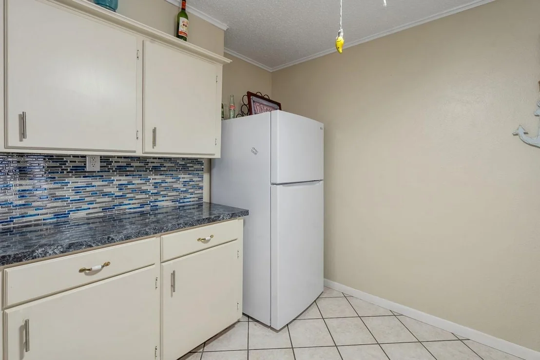 Photo of 100 W Oak Acres Drive