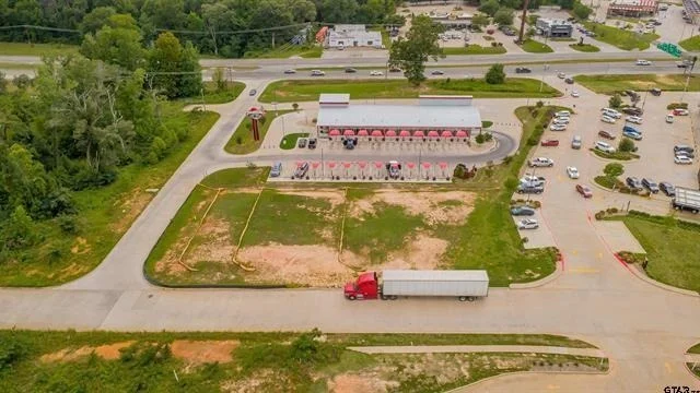 Photo of 8407 Military Drive