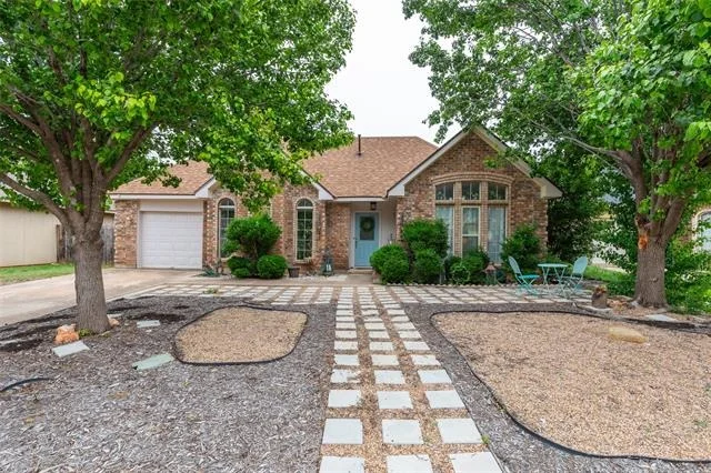 Photo of 7333 Clariece Drive