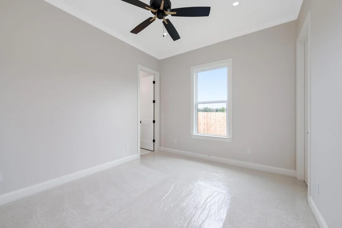 Photo of 8005 Bee Cave Road