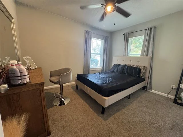 Photo of 105 S Lakeview Drive
