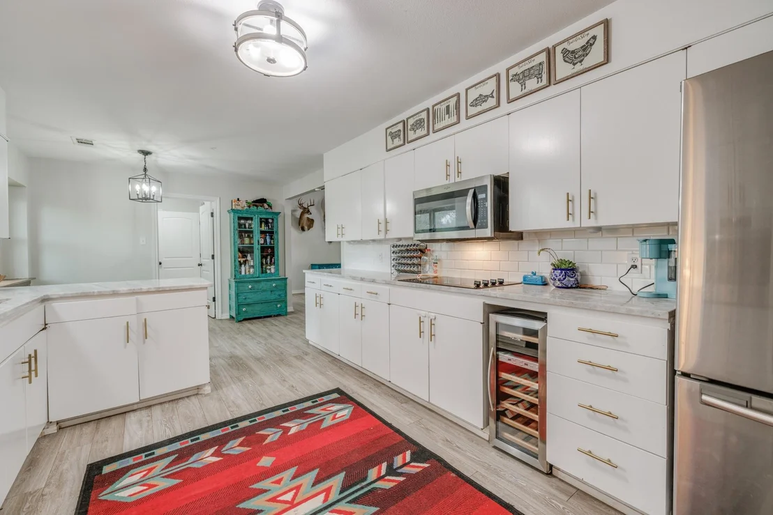 Photo of 636 Clark Road