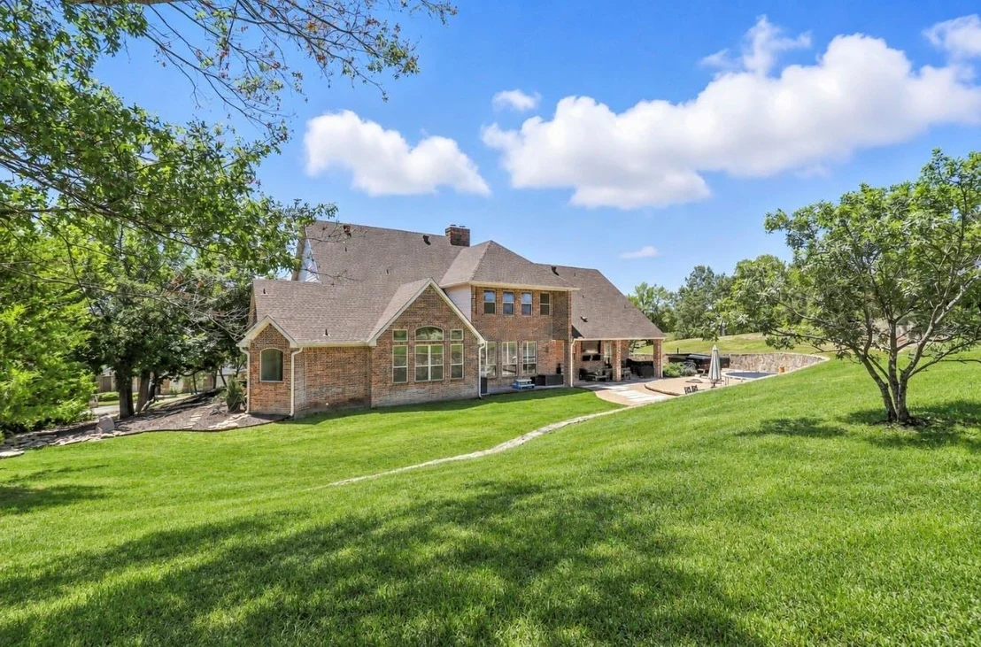 Photo of 381 Creek Bend Drive