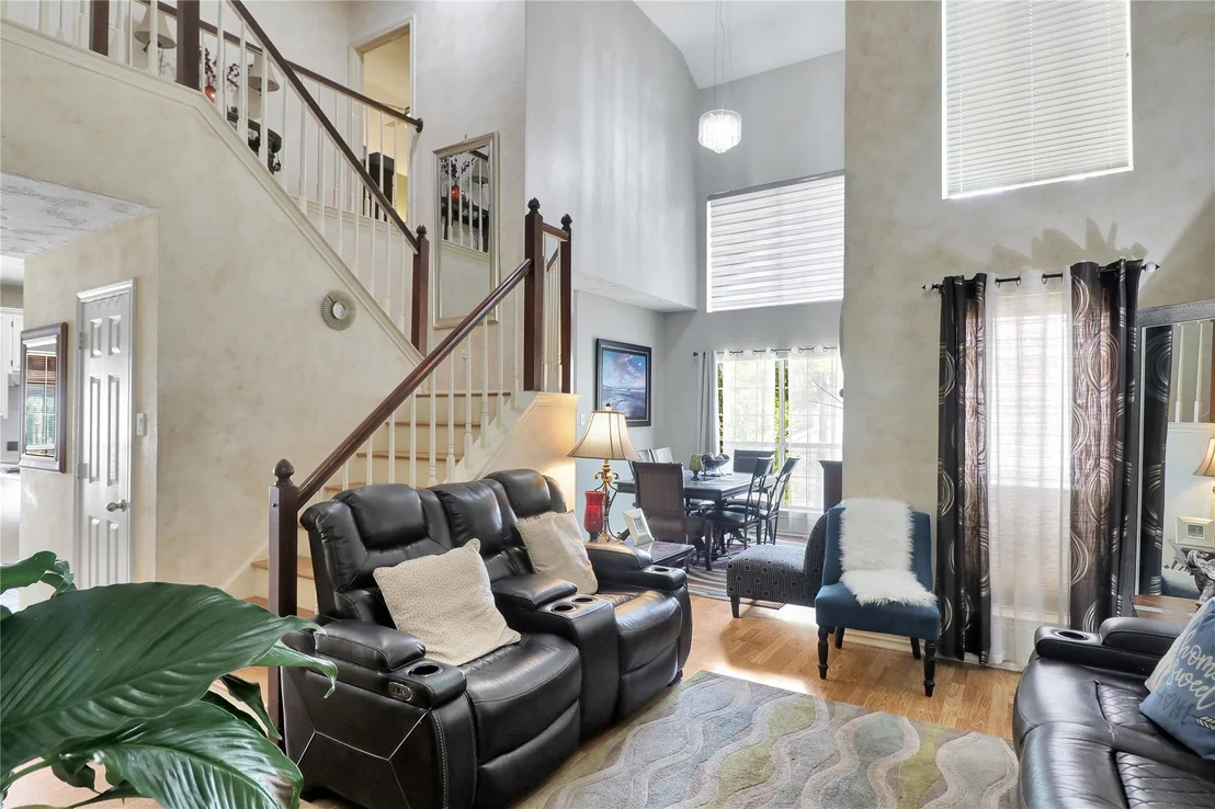 Photo of 1637 Arbor Ridge Drive